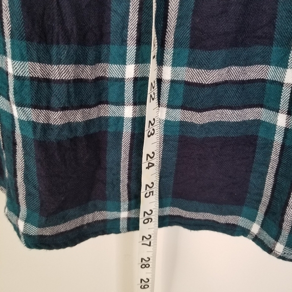 Rails Hunter Plaid Button Front Shirt Size M Mediterranean Navy - Picture 4 of 12